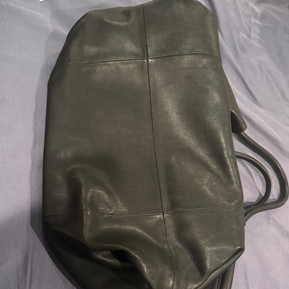 B-Low the Belt Ciana Black Leather Travel Tote - Picture 5 of 5